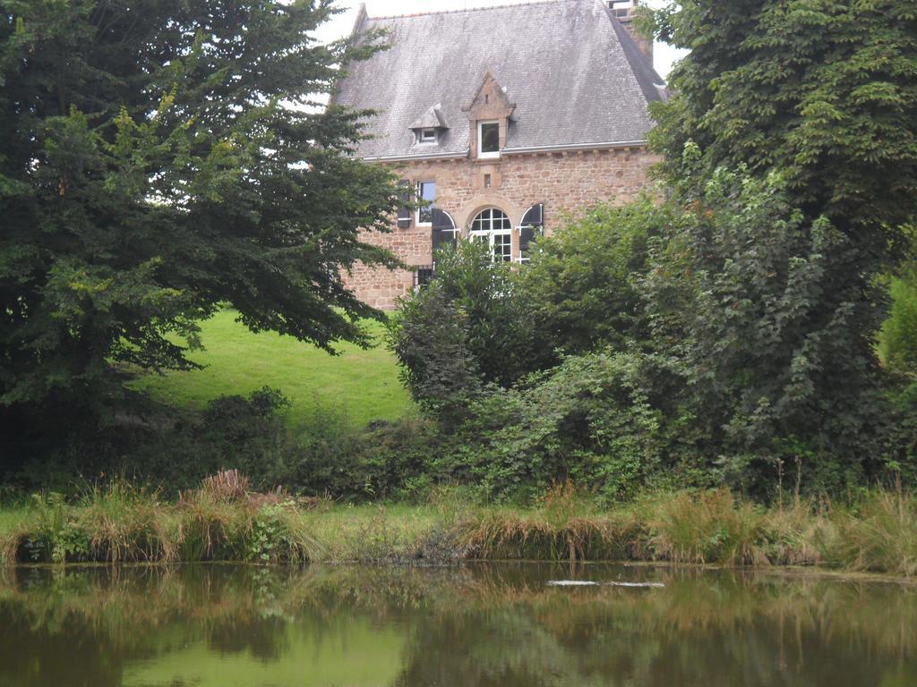 Gite De Peche Villa Saint-Ellier-du-Maine Rom bilde